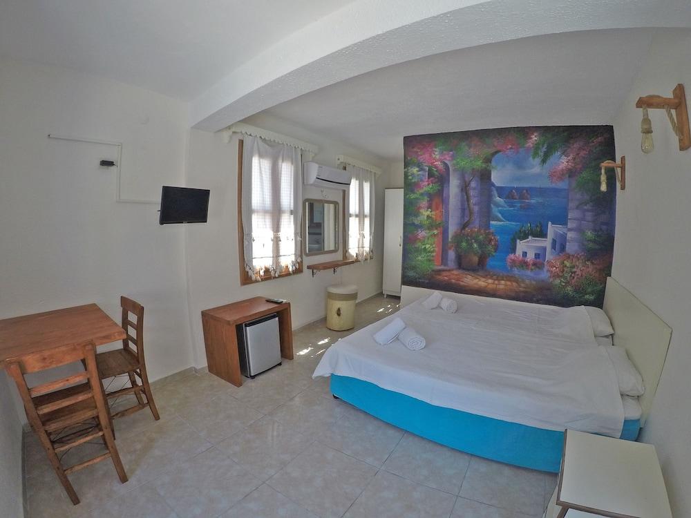 Hakan Hotel Bitez Exterior foto